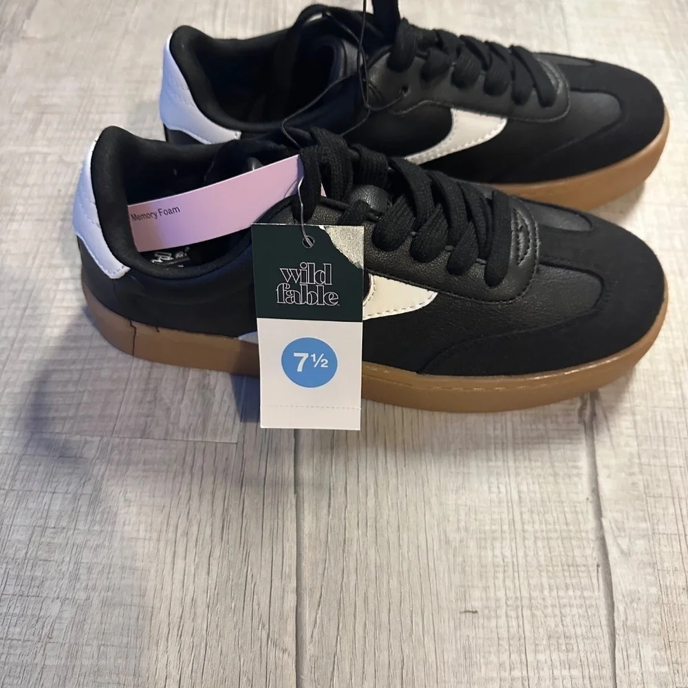Wild Fable Sumter Women's Black Sneakers Size 7.5